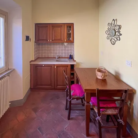 2 Bedroom Pet Friendly In *