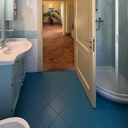 2 Bedroom Pet Friendly In *